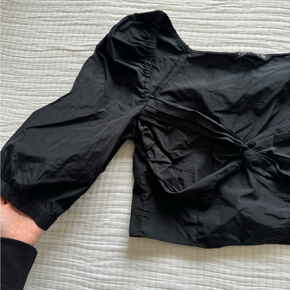 Crop Knot Top - Picture 3 of 6